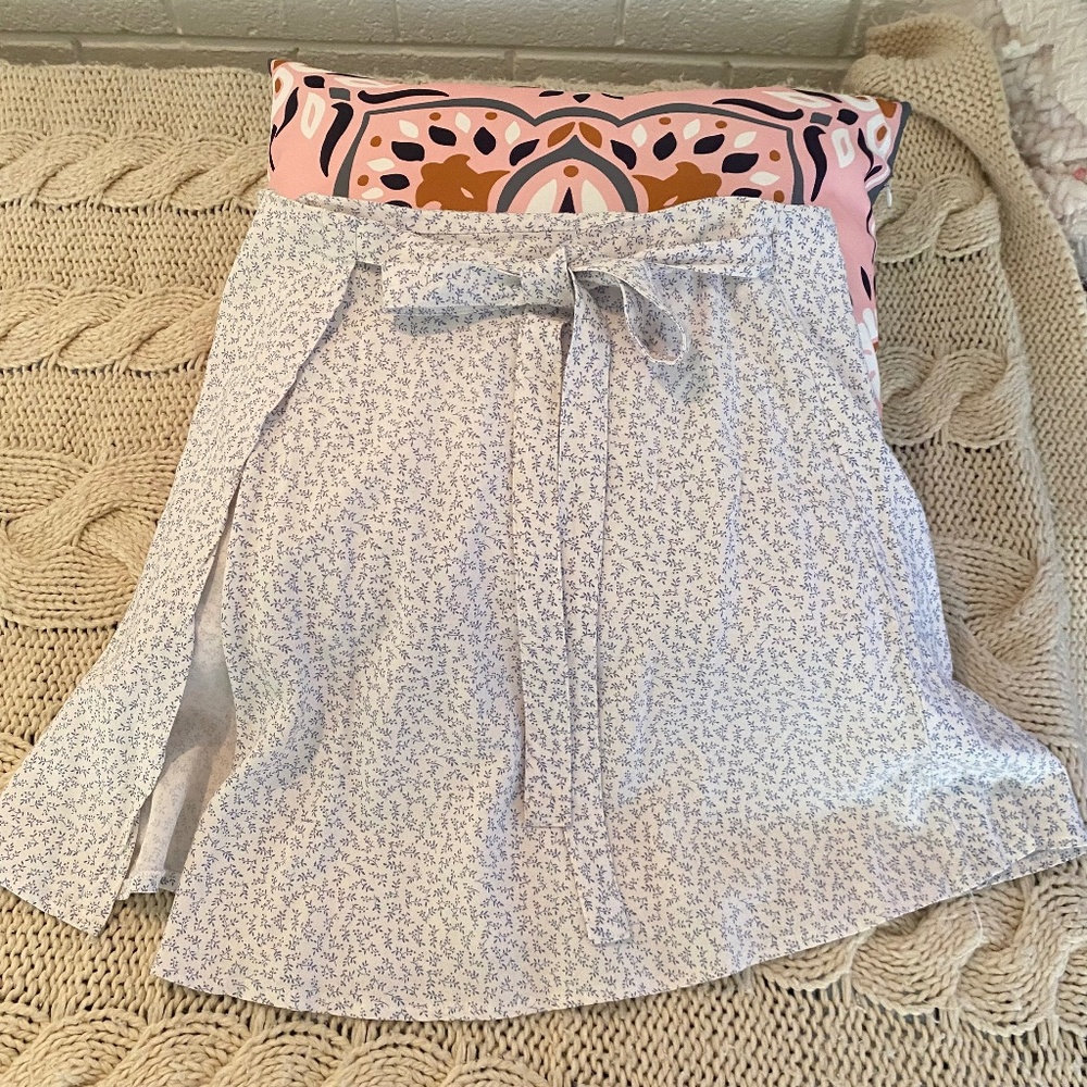Brandy Melville John Galt Wrap Skirt Spring Summer